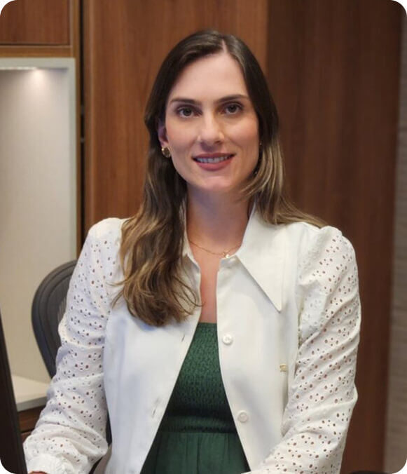 Dra. Paula Botelho