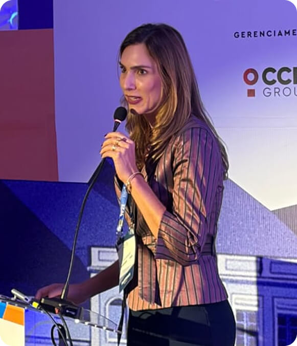 Dra. Paula Botelho